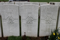 Selridge British Cemetery, Montay, France